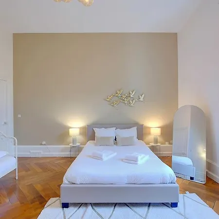Apartment Le Wilson - Proche Centre Tours