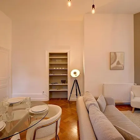 Le Wilson - Proche Centre Apartment Tours